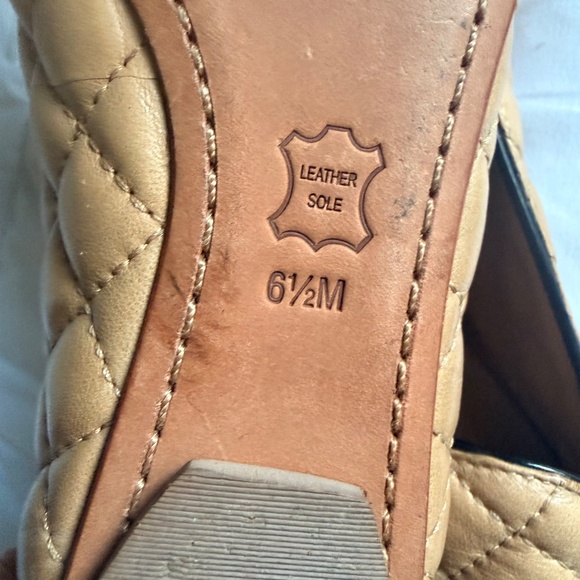 Tory Burch Shoes - Picture 2 of 3